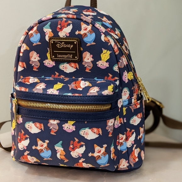 Loungefly Disney Snow White and the Seven Dwarfs AOP Mini Backpack - Exclusive - Picture 1 of 7